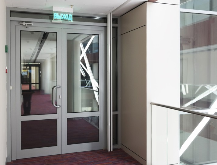 Двуполые и однопольные двери